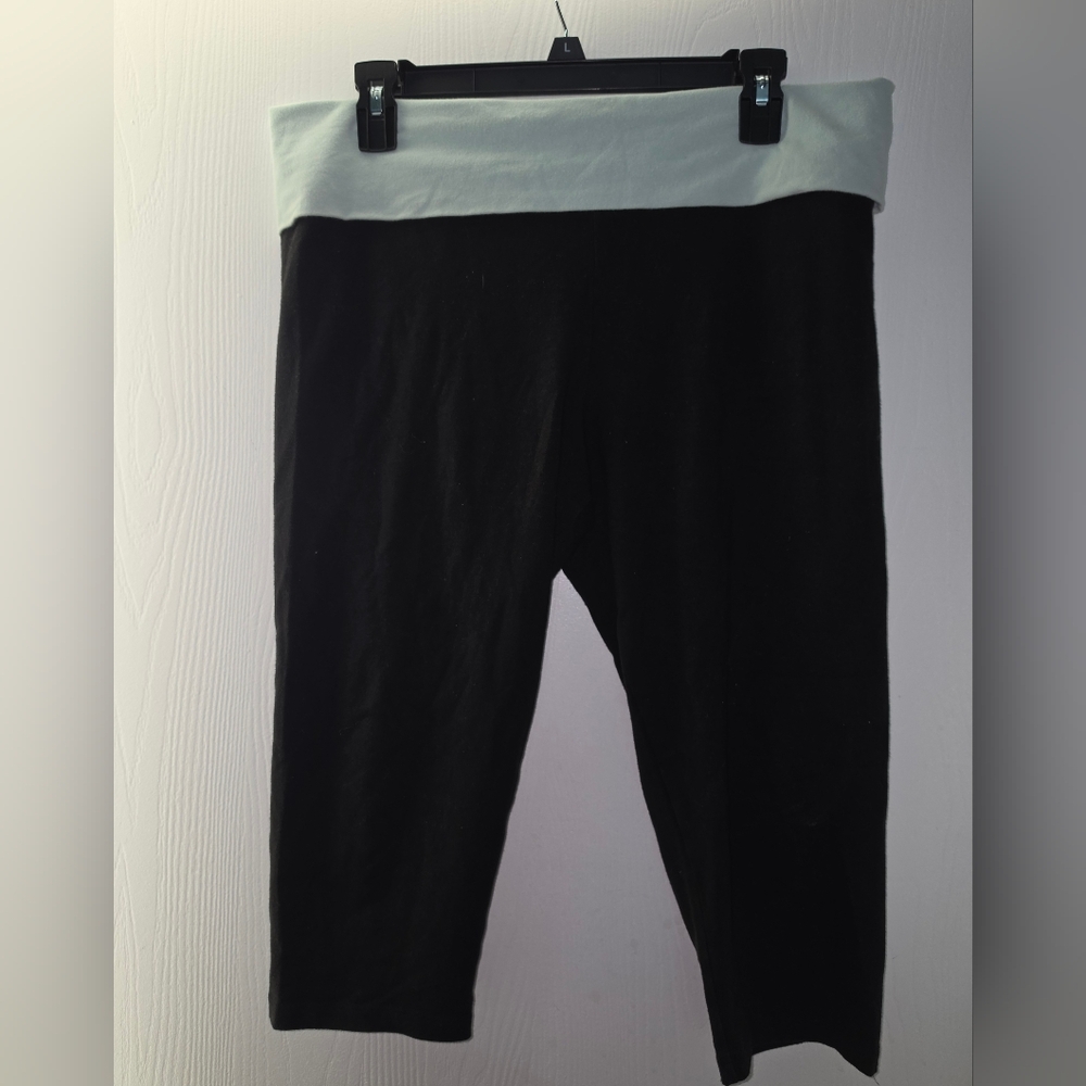 Vintage VS PINK cropped Leggings Fold Over Waistband With Rhinstone Logo Back